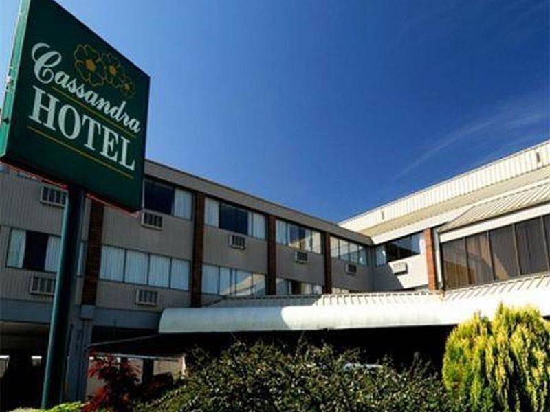 Cassandra Hotel Ванкувер Экстерьер фото